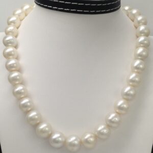 White South Sea Pearls Strand JPM0010