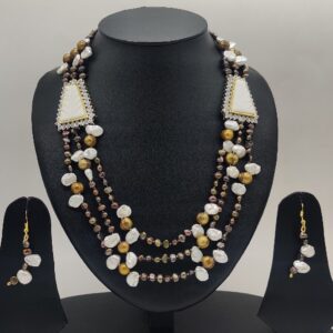 White Cz Broach Set With 3 Layers Pearls JPS1012