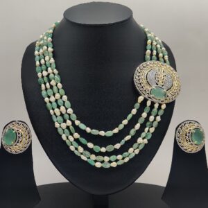 White Green Cz Broach Set With 4 Layers Pearls JPS1011