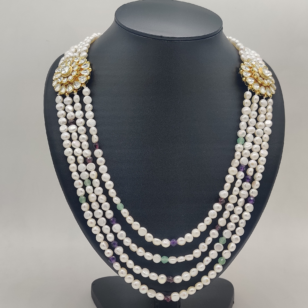 White  Kundan Broach Set With 4 Layers Pearls JPS1010