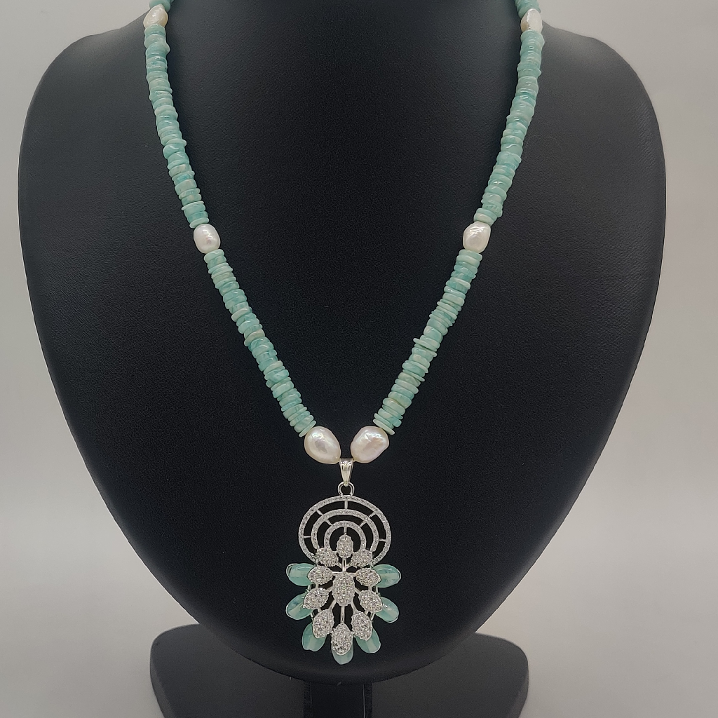White Cz Pendent Set With Green Semi Beeds JPS1008