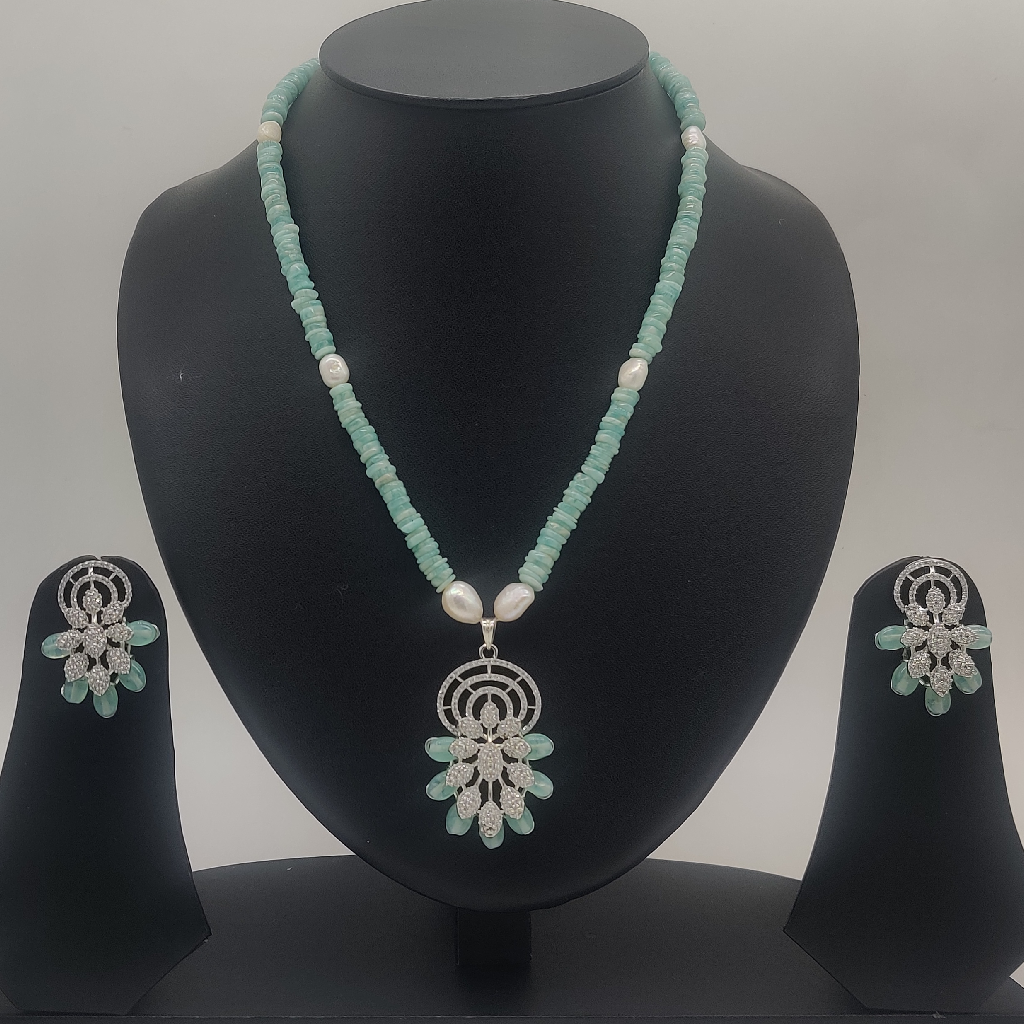 White Cz Pendent Set With Green Semi Beeds JPS1008
