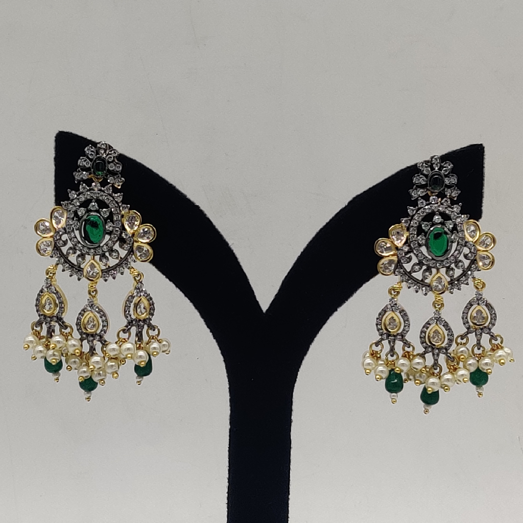 White Green CZ Stones Pendent Set With 3 Lines Green Beeds JPS1004