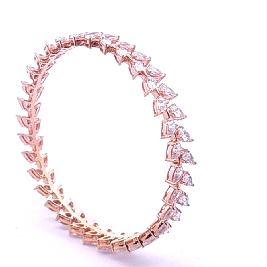 Aroha Creative Diamond Simulants Pear Bangle JSJ0286