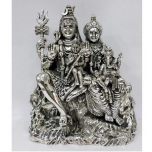 Mesmerising shiv family idol in pure silver in detailed finishing