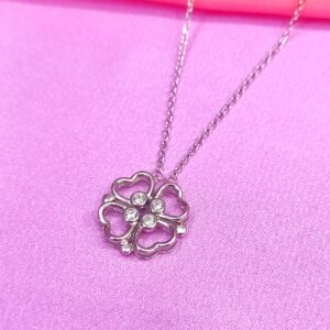 Heart Four Leaf Magnetic Chain Pendant In 92.5% Pure Silver