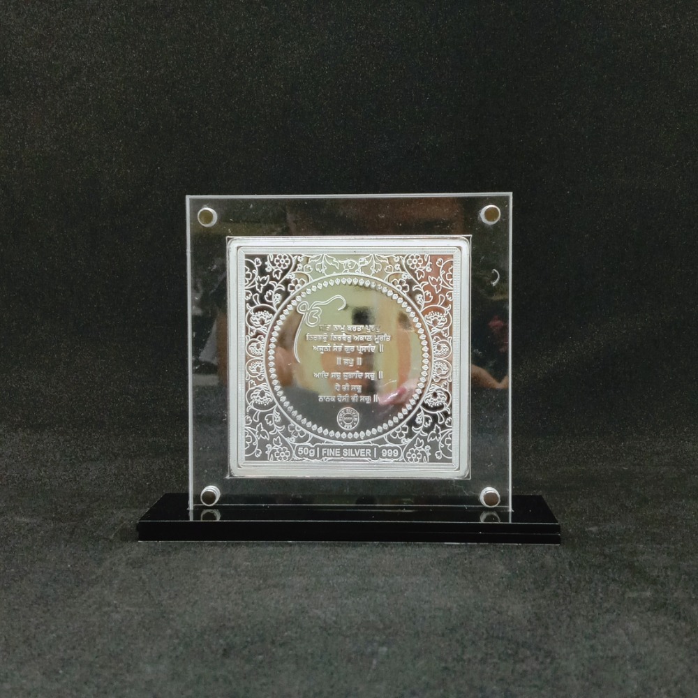 Real silver designer coin of guru nanak dev ji in color printing