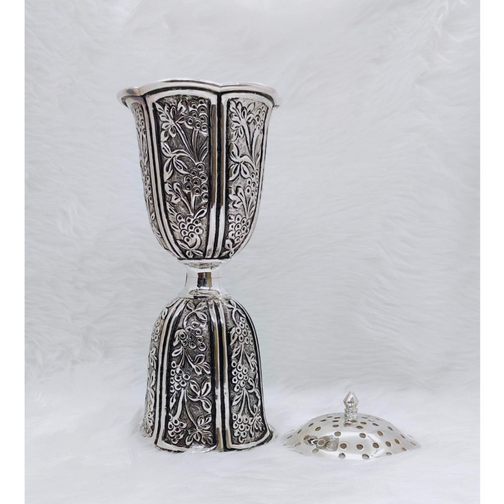 Hallmarked silver peekdaan in antique nakashi by puran