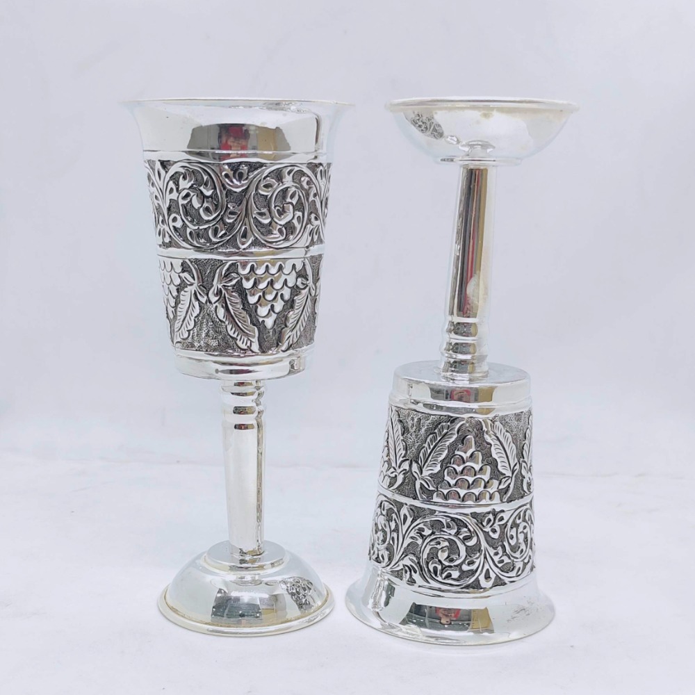 Stylish and pure silver wine glasses in fine antique carvings