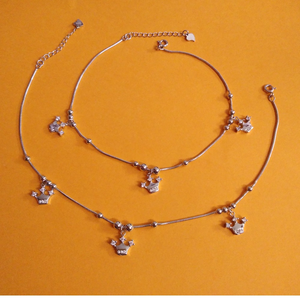 Beautiful pure silver moving crown charms micro anklets by puran