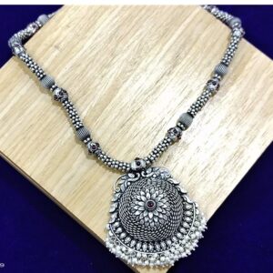 Marigold flower motifs neckpiece by puran