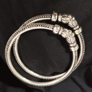 92.5 pure silver Antique Ladies Bangles in Light Weight PO-199-01
