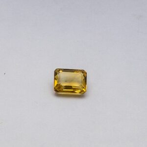 2.60ct square yellow topaz