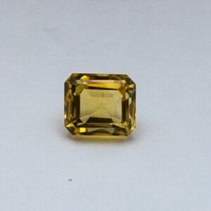4.18ct oval yellow topaz