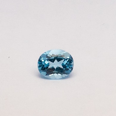 4.86ct oval blue topaz