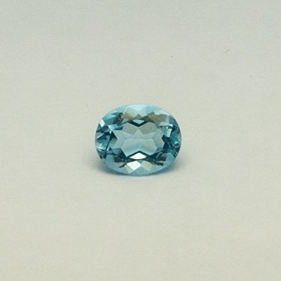 4.67ct oval blue topaz