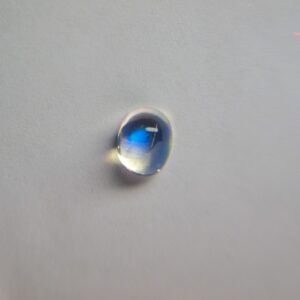 3.56ct round white moonstone