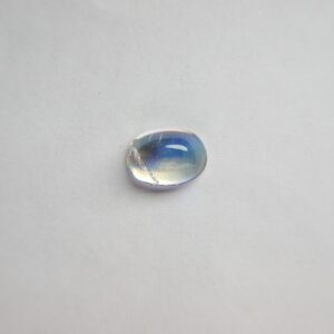 3.43ct oval white moonstone
