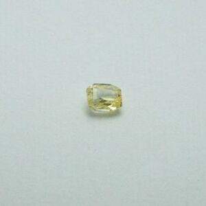 2.05ct square yellow yellow-sapphire-pukhraj