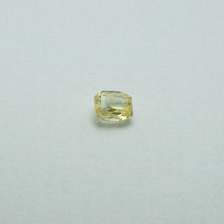 2.05ct square yellow yellow-sapphire-pukhraj