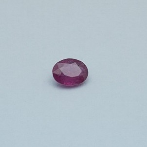 1.575ct oval red ruby-manek