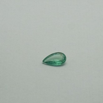 0.80ct pear green emerald-panna
