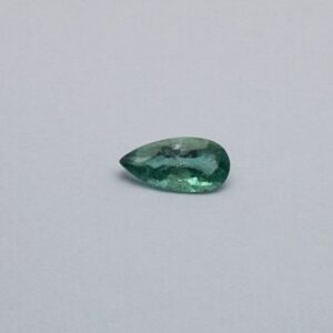 2.070ct pear green emerald-panna
