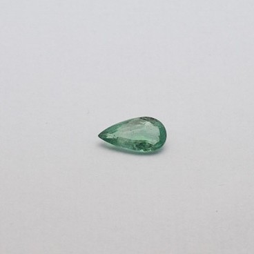 1.04ct pear green emerald-panna
