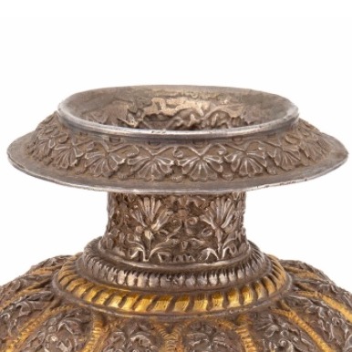 Antique 19thc rare indian solid silver floral pattern water jug , lucknow c.1890 - Image 3