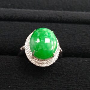 Green jadeite ring