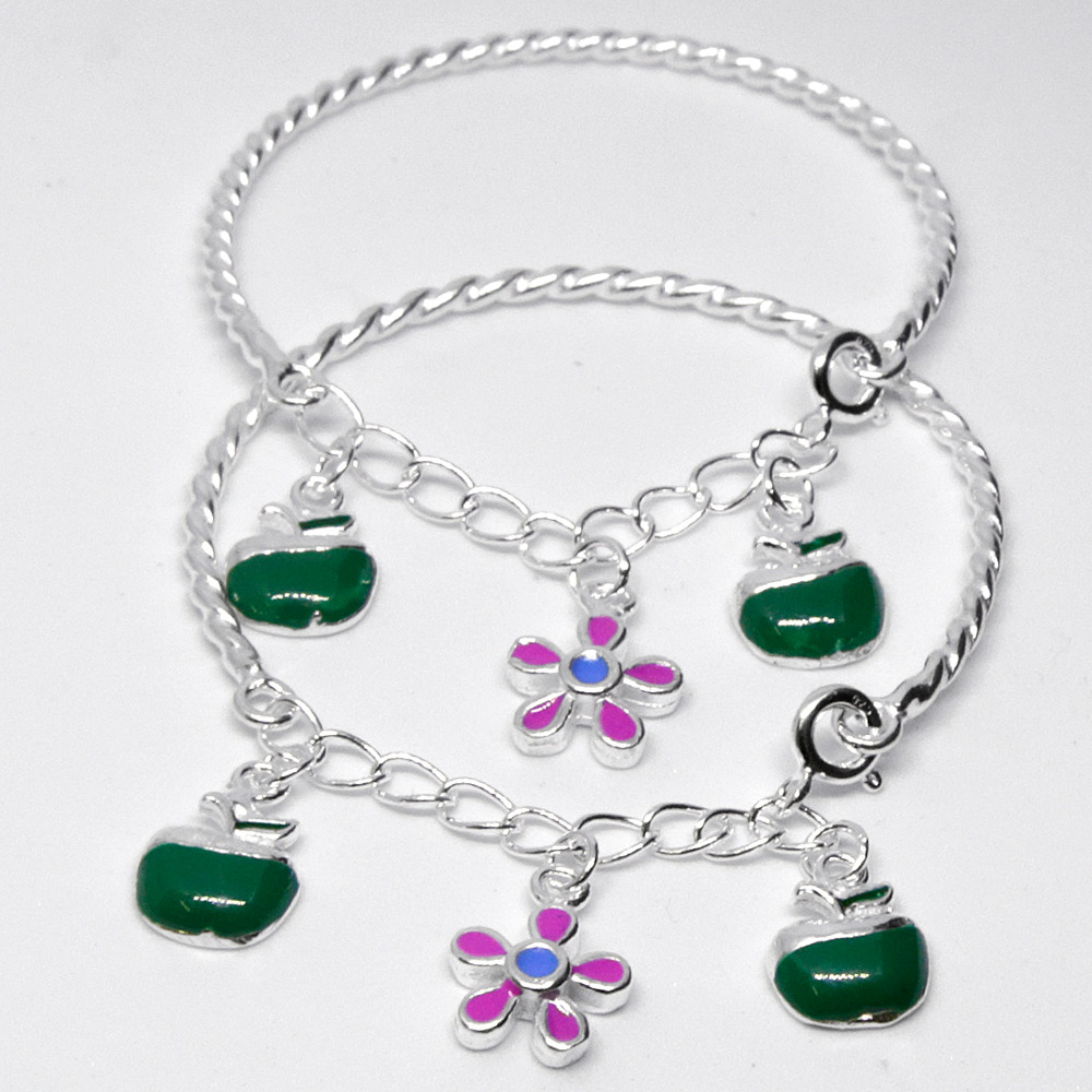 BABY BANGLE