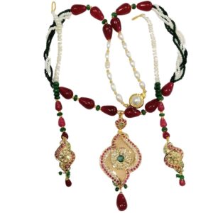 Gold Elegant Design Design Necklace Set JS581