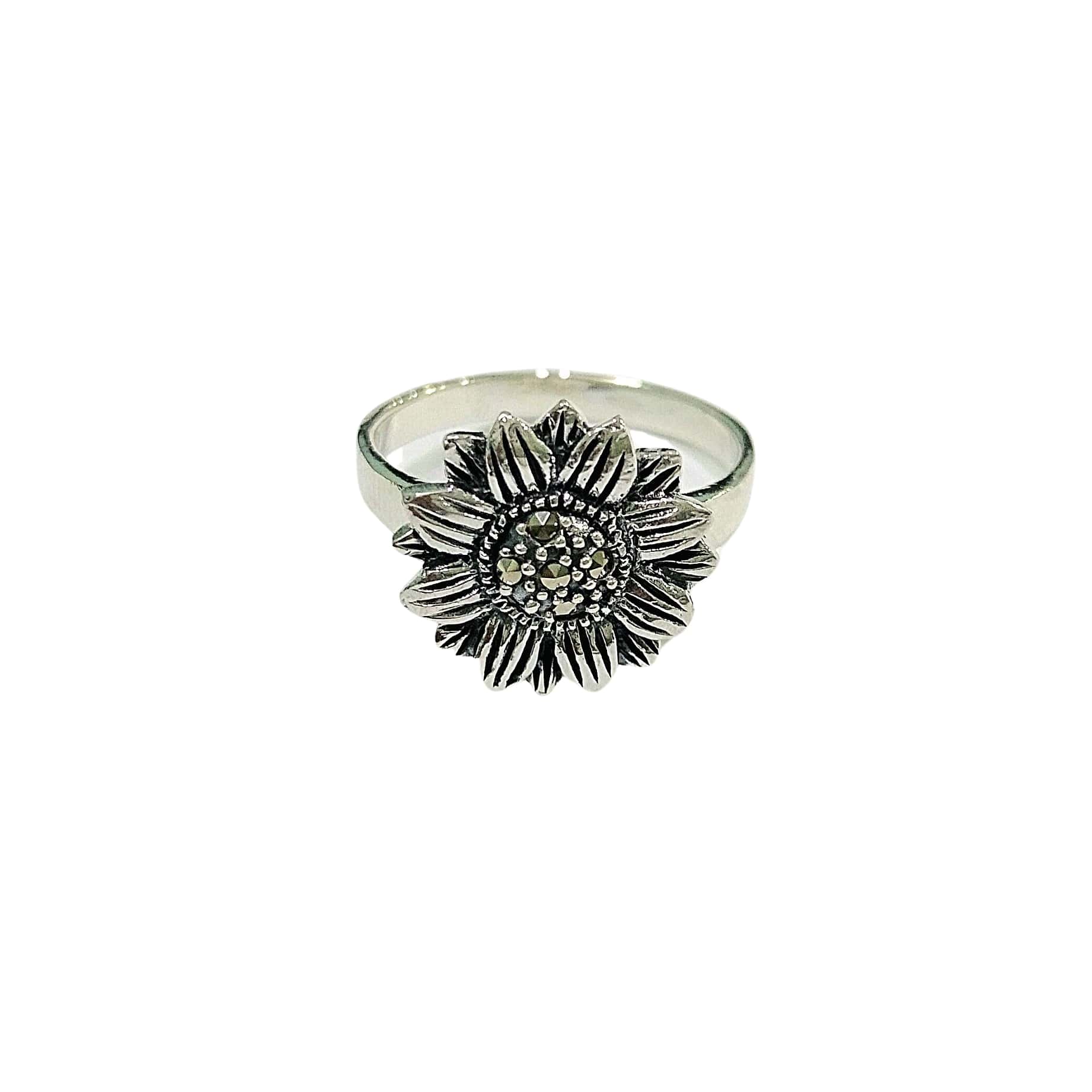 Silver Stunning Ladies Rings SLR426