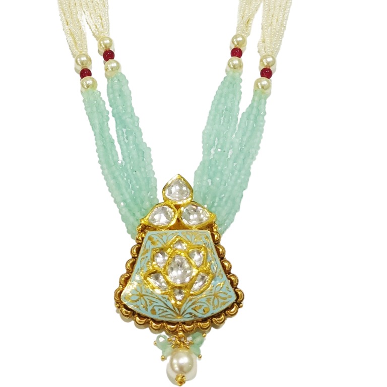 Handcrafted antique necklace set