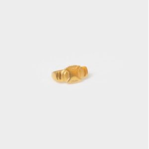 Gold delicate design rings