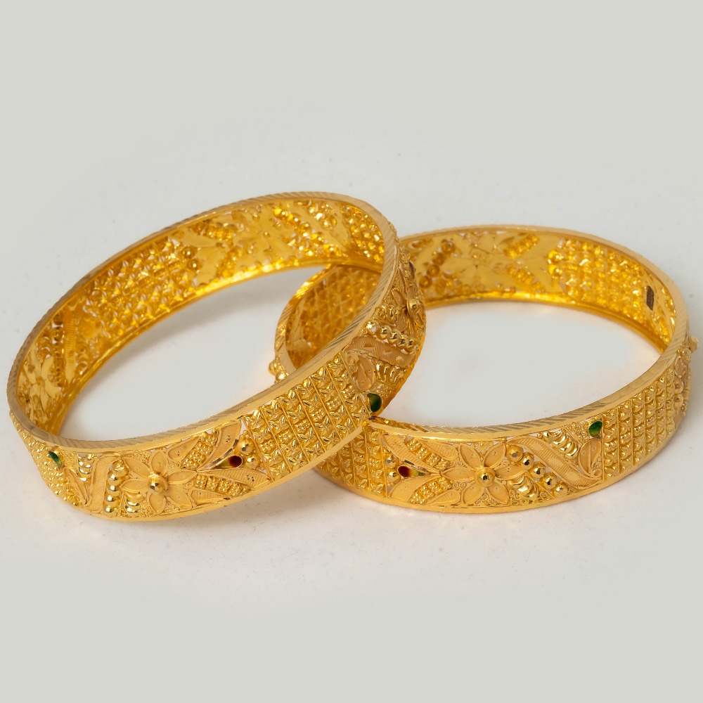 Gold kadli design bangle