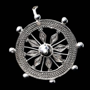 Silver classy design pendants