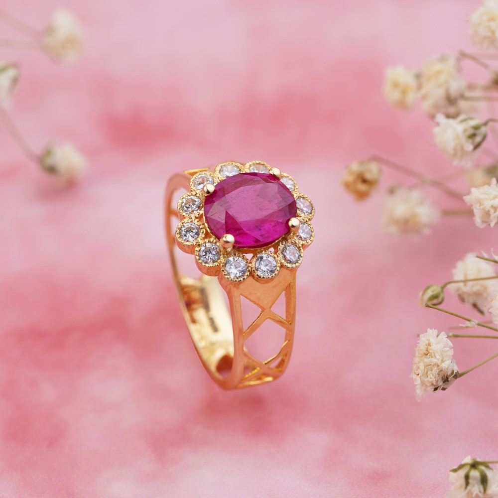 18k gold Ruby classic ring