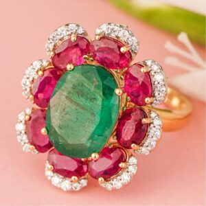 18kt emerald ring