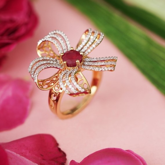 18kt fancy ruby ring