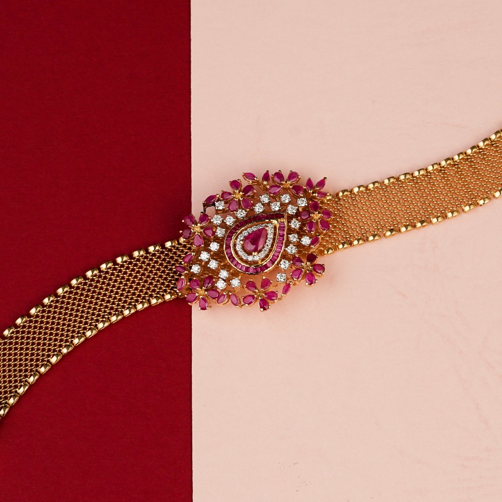18kt fancy bracelet