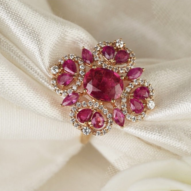 18kt ad ruby ring