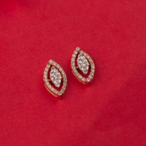 Charming 14kt diamond studs for women