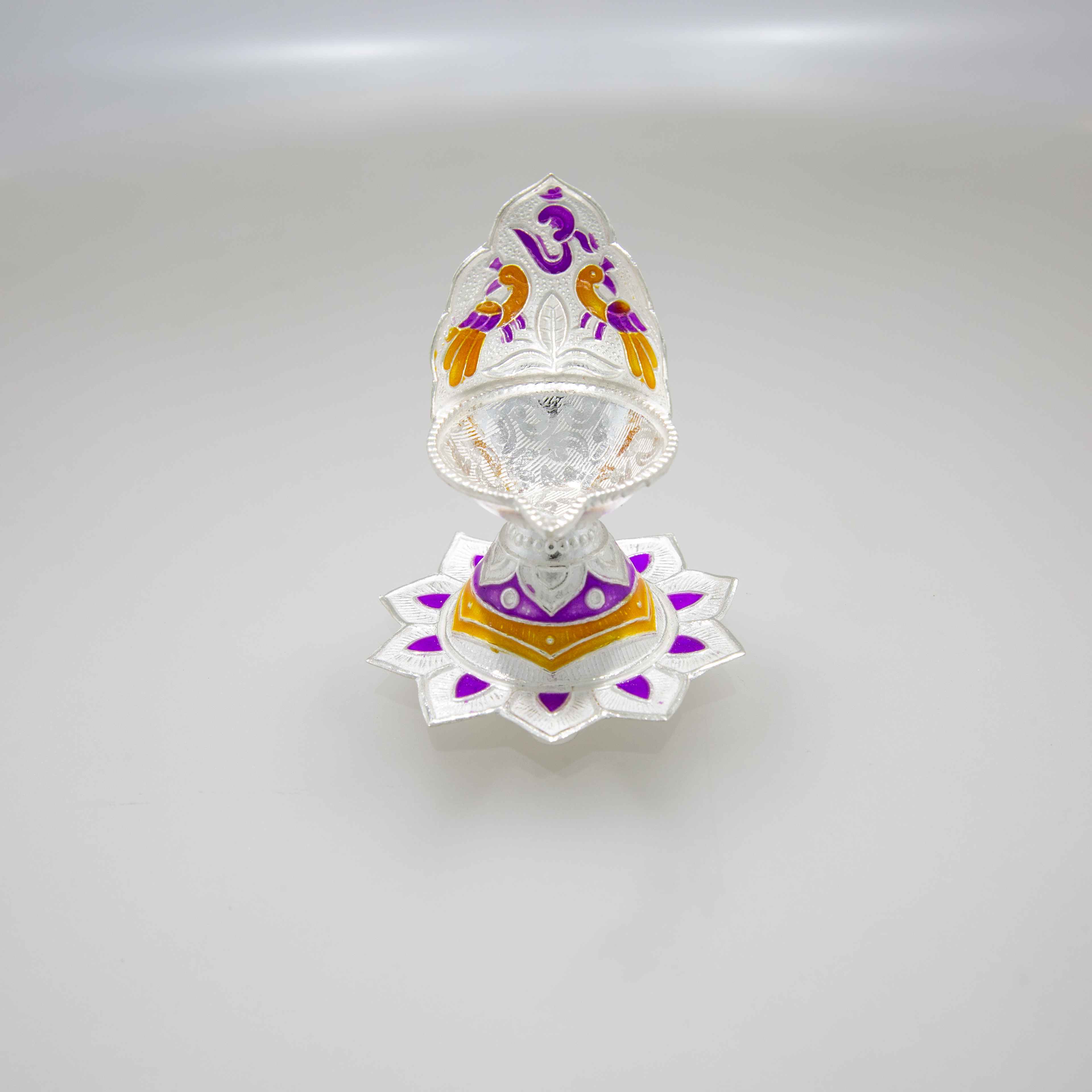 Silver Om Design Silver Lamp