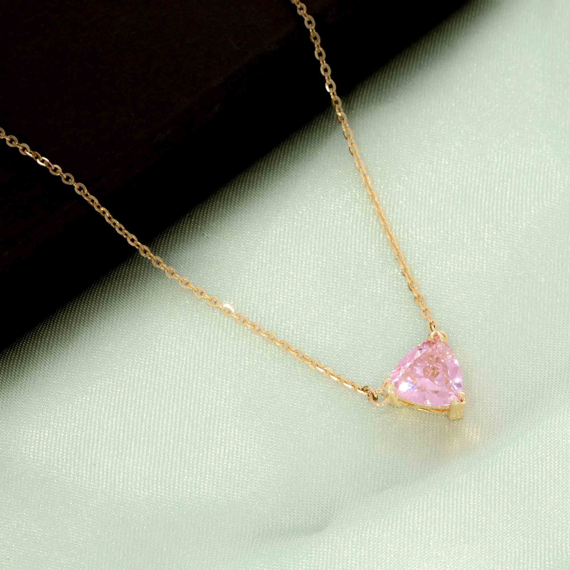18kt Rose Quartz Stone Rose Gold Chain