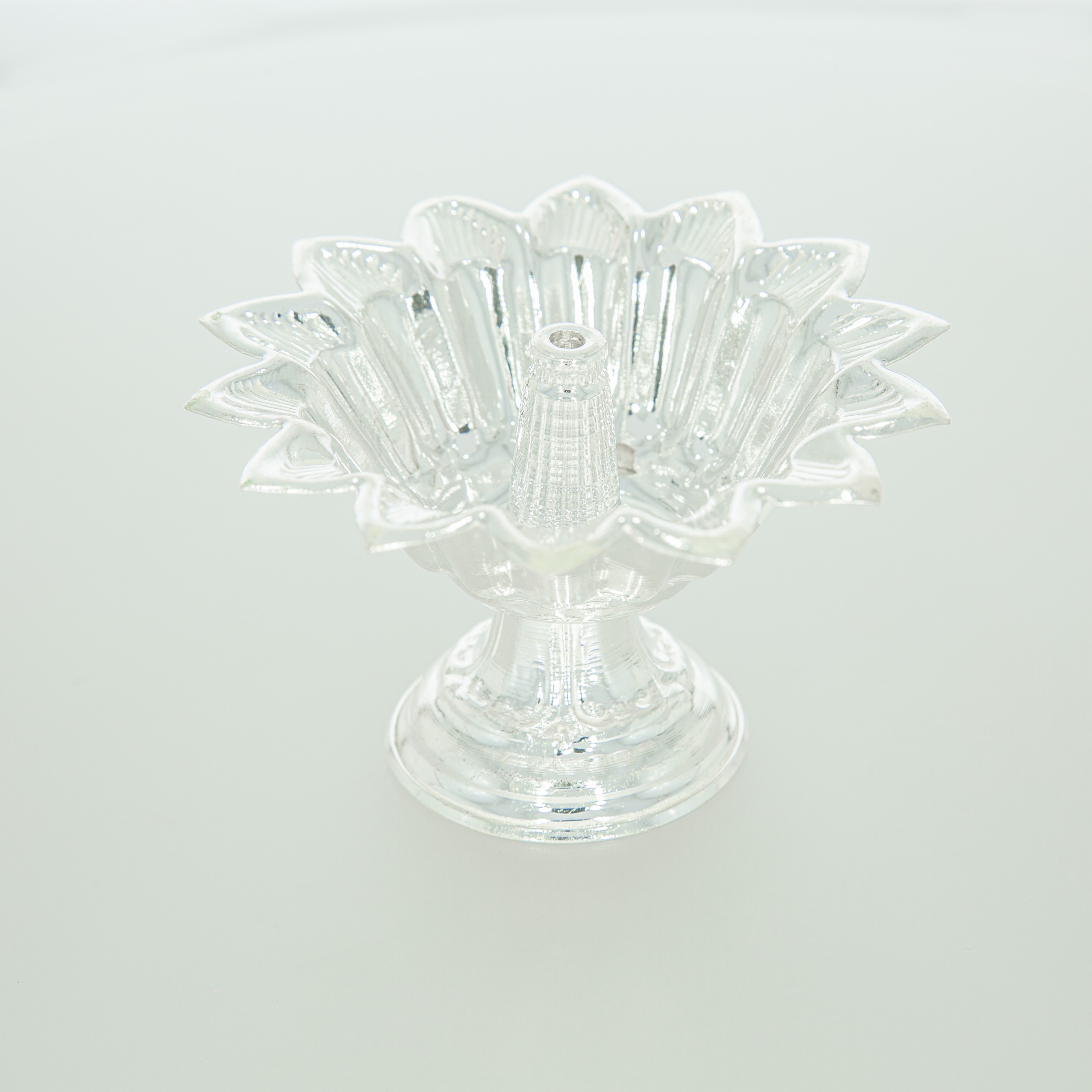 Lotus Design Divine Diya