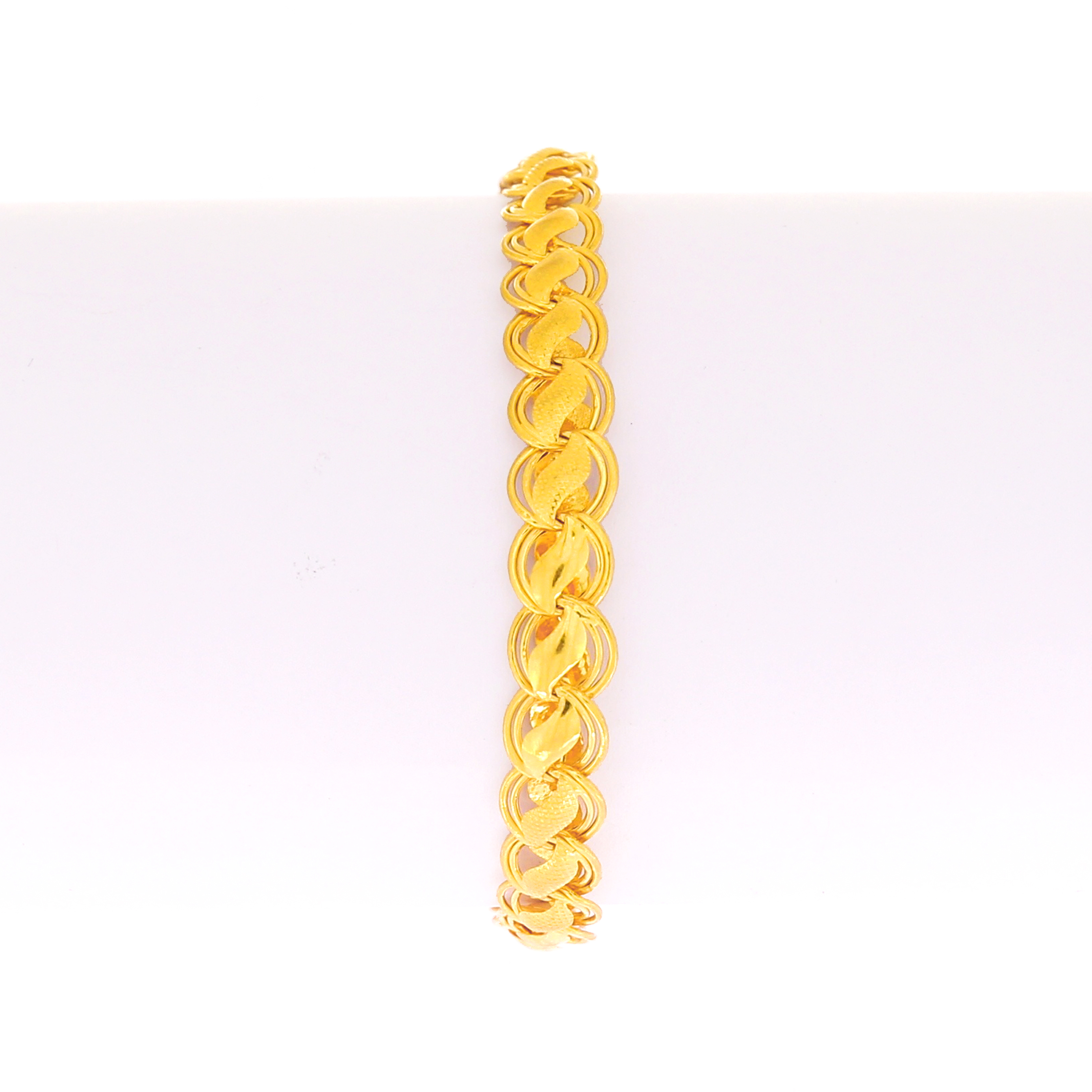 Elegant Gold Bracelet For Gents 22Carat