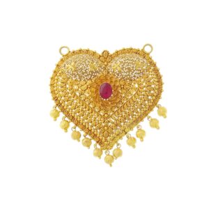 22carat bedazzling heart design temple gold pendant