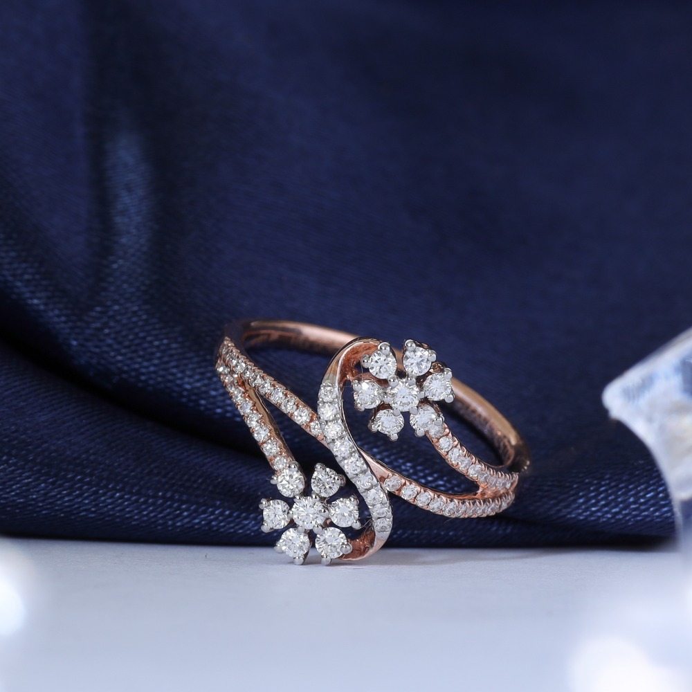 18kt Rose Gold Dual Florescence Diamond Ring