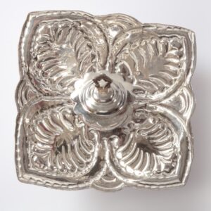 Leafy Design Silver Karanda
